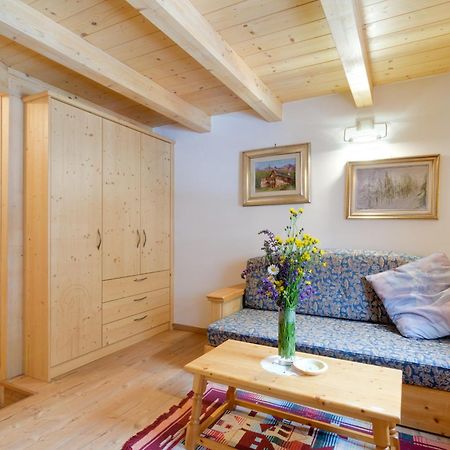 Cianbolpin Guesthouse Canazei Eksteriør billede