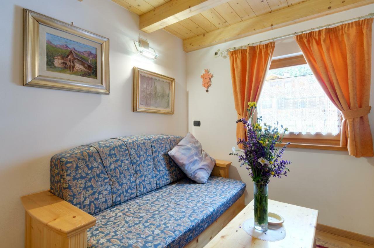 Cianbolpin Guesthouse Canazei Eksteriør billede