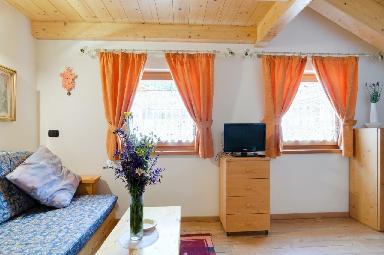 Cianbolpin Guesthouse Canazei Eksteriør billede