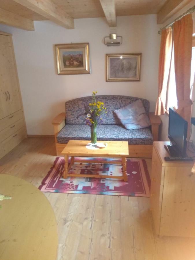 Cianbolpin Guesthouse Canazei Eksteriør billede